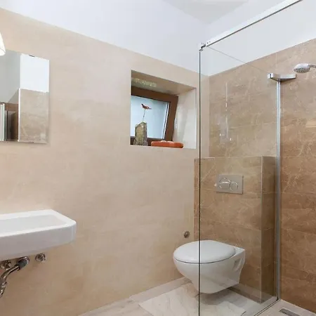 Lovely Rural With A Swimming Pool In